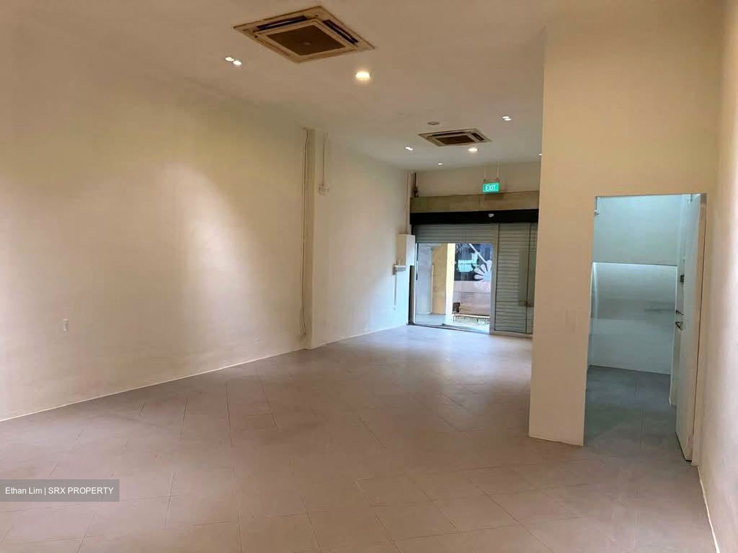 Balestier Road (D12), Shop House #558117311